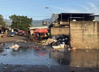 Roberto Contreras: «El tema de la basura es cuestión de educación»